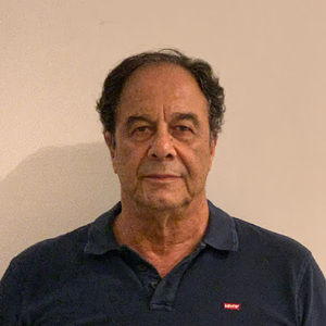 Meet your Posher, Cyrus